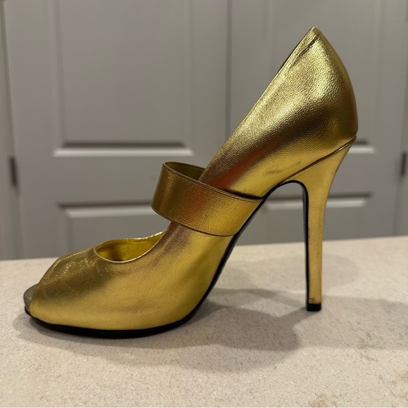 D&G Vintage Gold Peep Toe Leather Heels Size EU36 - Picture 2 of 15